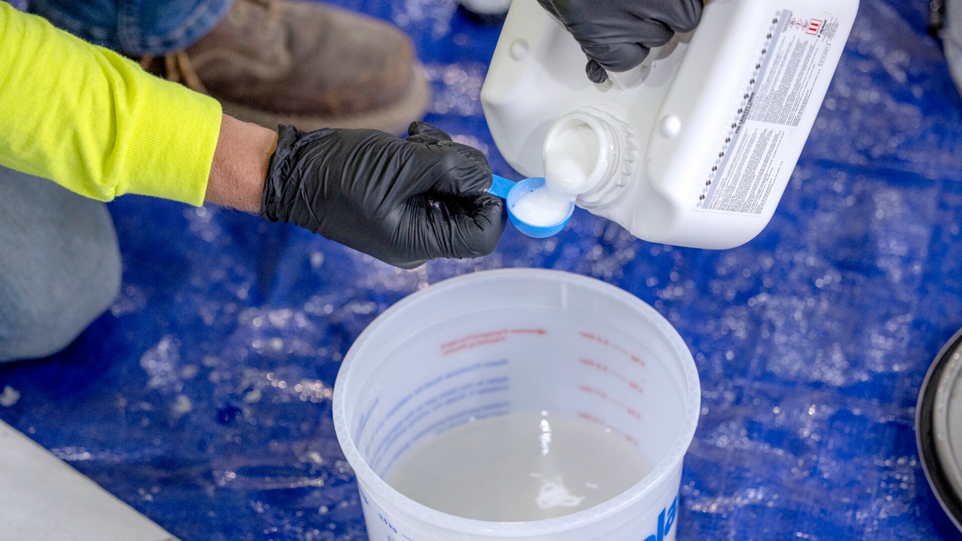 catalyzing PMMA resin